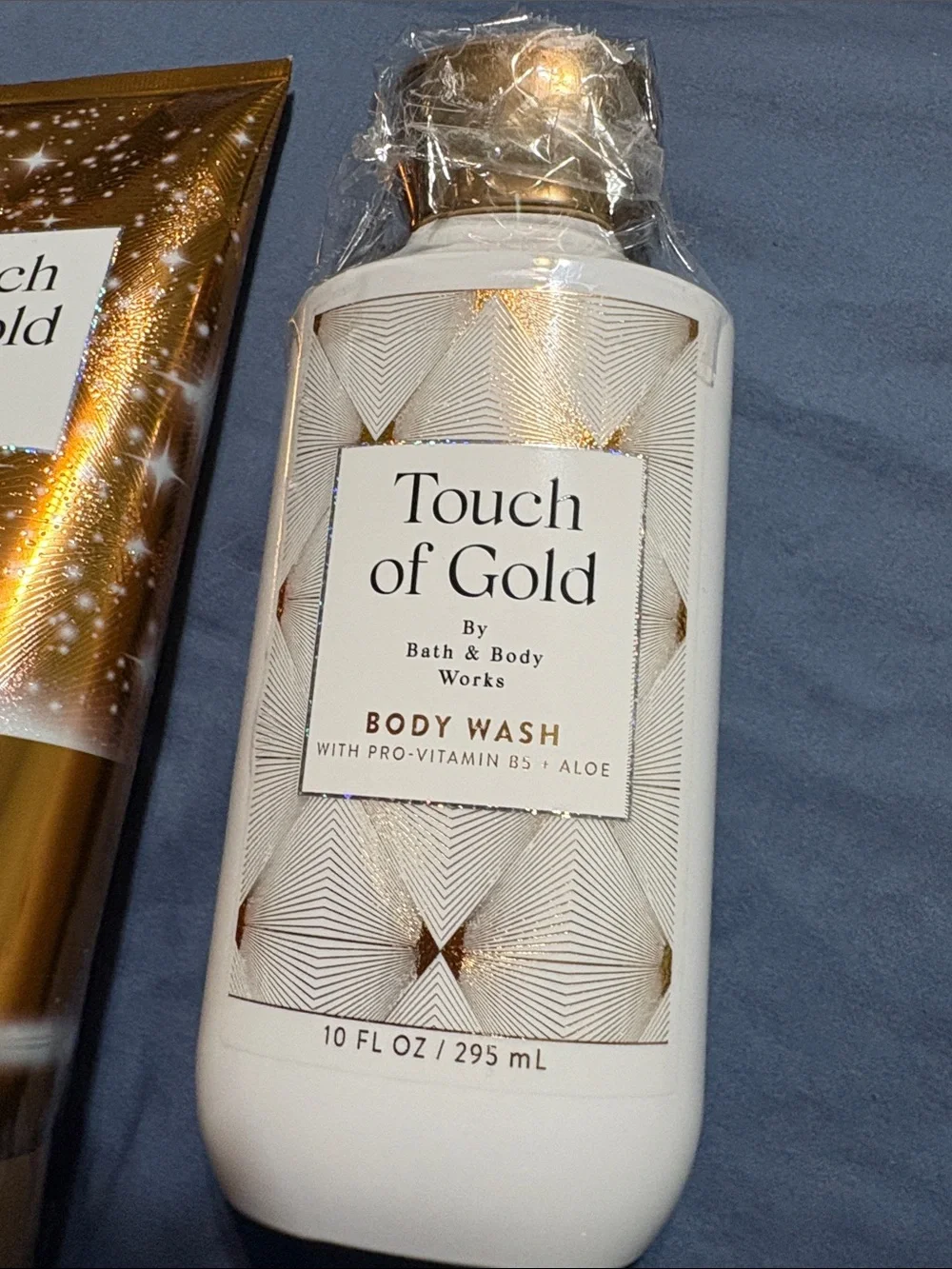 Bath & Body Works Touch of Gold Body Wash Duo - Gold, White - Picture 3 of 9